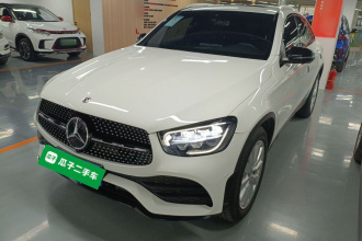 奔驰GLC轿跑 2020款 GLC 260 4MATIC 轿跑SUV