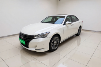 丰田 皇冠 2018款 2.0T 运动版