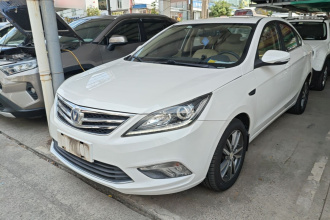 长安 逸动 2016款 1.6L 手动风尚型
