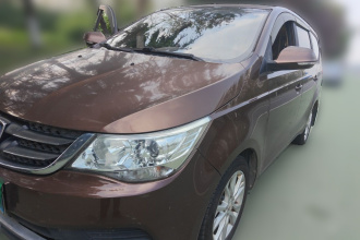 宝骏730 2016款 1.5L 手动标准型 7座