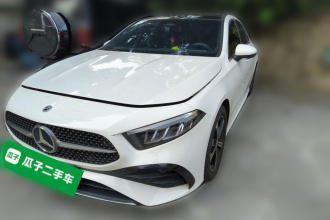 奔驰A级 2023款 A 200 L 时尚型