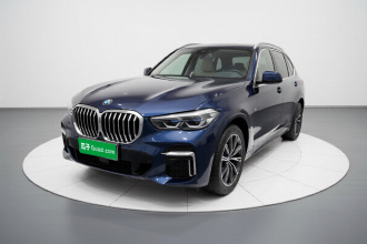 宝马X5 2022款 改款 xDrive 30Li M运动套装