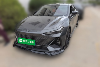 长安UNI-V 2022款 1.5T 尊贵型
