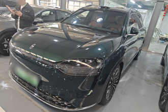 鸿蒙智行 问界M9 2024款 增程 Ultra版 42kWh 6座版