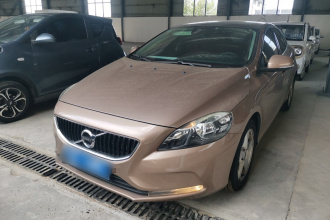 沃尔沃V40 2017款 T3 智尚版