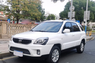 起亚 狮跑 2013款 2.0L 自动两驱版GL