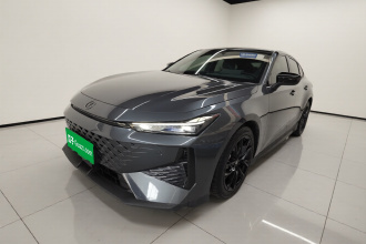 长安UNI-V 2024款 1.5T 尊贵型