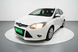 福特 福克斯 2012款 两厢 1.6L 自动风尚型
