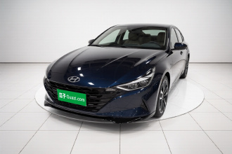 现代 伊兰特 2022款 1.5L CVT LUX黑骑士限量版