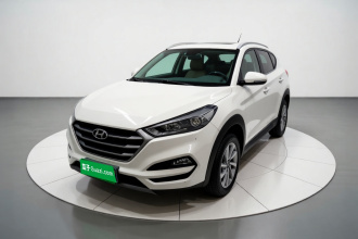 现代 途胜 2015款 2.0L 自动两驱智能型