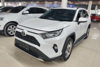 丰田 RAV4荣放 2022款 2.0L CVT两驱风尚Plus版
