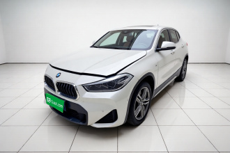 宝马X2 2020款 sDrive25i 领先型M越野套装