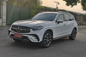 奔驰GLC 2023款 改款 GLC 260 L 4MATIC 豪华型 5座