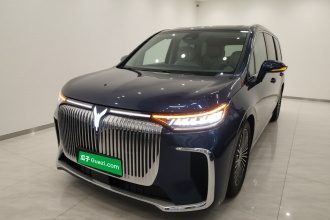 岚图汽车 岚图梦想家 2025款 PHEV 四驱旗舰鲲鹏版
