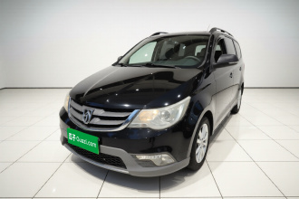 宝骏730 2014款 1.5L 手动舒适ESP版 7座