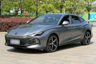 名爵 MG7 2023款 2.0T 自动Trophy+激擎耀世版