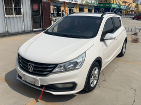 宝骏310 2016款 1.2L 手动豪华型