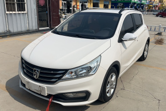 宝骏310 2016款 1.2L 手动豪华型