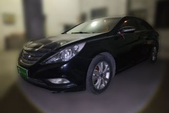 现代 索纳塔 2011款 2.0L 自动领先版