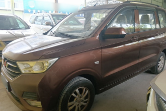 五菱汽车 五菱宏光 2019款 1.5L S标准型国VI LAR