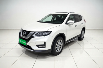 日产 奇骏 2021款 2.0L CVT 2WD XL Premium尊享纪念版