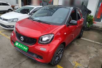 smart forfour 2018款 0.9T 66千瓦先锋版