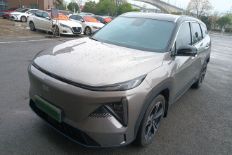 吉利银河 银河L7 2023款 1.5T 115km PLUS