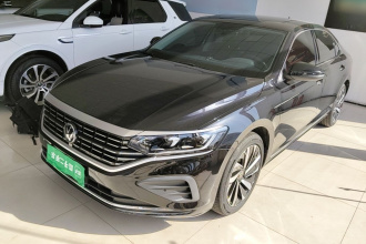 大众 帕萨特 2025款 出众款 380TSI 龙腾版