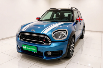 MINI Countryman 2019款 2.0T COOPER S ALL4 艺术家
