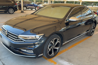 大众 迈腾 2024款 200万辆众享款 330TSI DSG豪华型