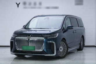 岚图汽车 岚图梦想家 2025款 PHEV 四驱旗舰鲲鹏版