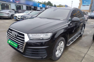 奥迪Q7 2016款 40 TFSI 舒适型