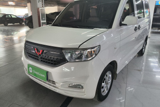 五菱汽车 五菱宏光V 2021款 1.5L改款劲享版LAR
