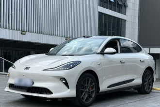 智己汽车 智己LS6 2025款 灵蜥智驾版