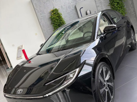 丰田bZ5 2025款 550 PRO智行版