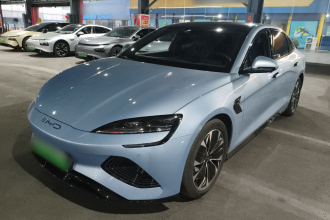 比亚迪 海豹 2023款 冠军版 700km 尊贵型