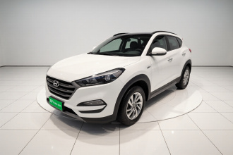 现代 途胜 2018款 1.6T 双离合两驱15周年特别版