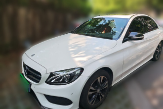 奔驰C级 2016款 C 200 运动版