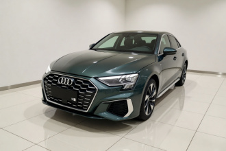 奥迪A3 2023款 A3L Limousine 35 TFSI 时尚运动型