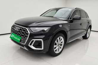 奥迪Q5L 2022款 改款 40T 豪华动感型