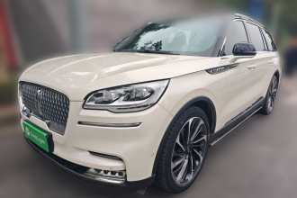 林肯 飞行家 2021款 3.0T V6 四驱行政版