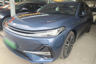 吉利银河 银河A7 2025款 EM-i 150km 星舰版