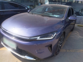 宝骏享境 2025款 插混 140km豪华版