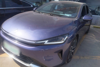 宝骏享境 2025款 插混 140km豪华版