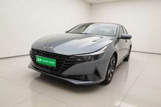现代 伊兰特 2021款 1.5L CVT LUX尊贵版