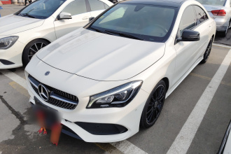 奔驰CLA 2017款 改款 CLA 220 4MATIC