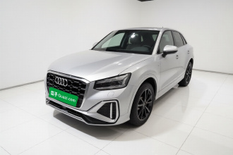 奥迪Q2L 2022款 35 TFSI 进取动感型