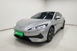 腾势Z9GT 2024款 1100四驱Ultra首发版