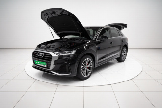 奥迪Q8 2021款 55 TFSI 臻选动感型