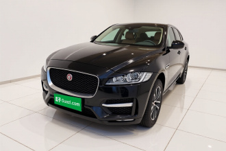 捷豹F-PACE 2016款 2.0T 两驱都市尊享版
